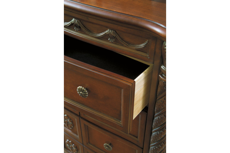 North Shore Chest of Drawers • Dressers & Chests