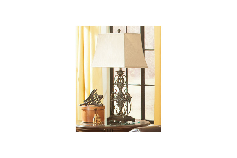 Sallee Table Lamp • Table Lamps