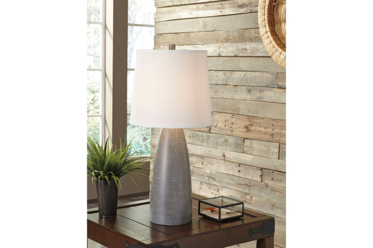 Shavontae Table Lamp (Set of 2) • Lamp Sets