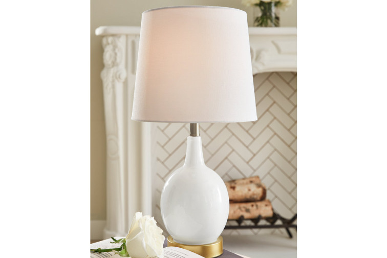 Arlomore Table Lamp • Table Lamps