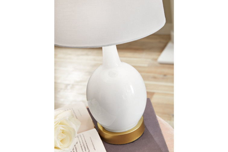Arlomore Table Lamp • Table Lamps