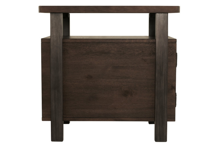 Vailbry Chairside End Table • Sale 70%