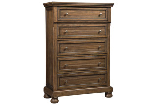 Flynnter Chest of Drawers