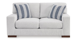 Belvoir Loveseat