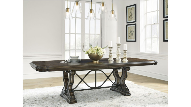 Dining table  Maylee • Dining Room Tables