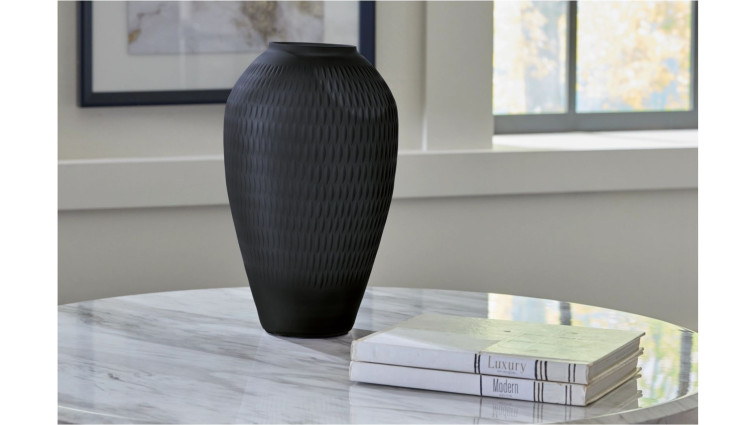 Etney Large Vase • Vases