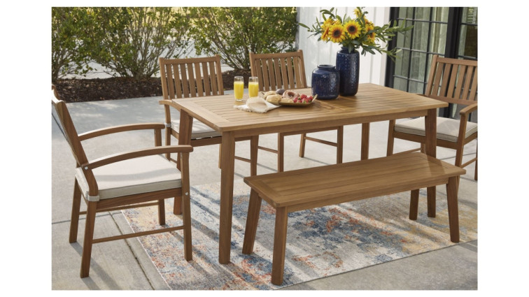 Table Janiyah • Outdoor Dining Tables