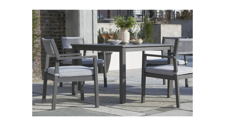 Table  Eden Town • Outdoor Dining Tables