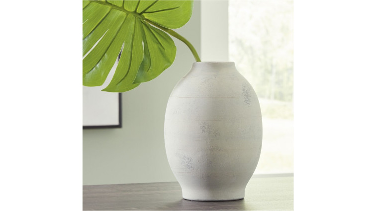 Clayson Vase • Vases