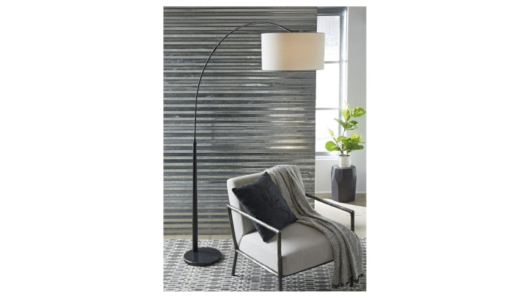 Veergate Arc Lamp • Floor Lamps