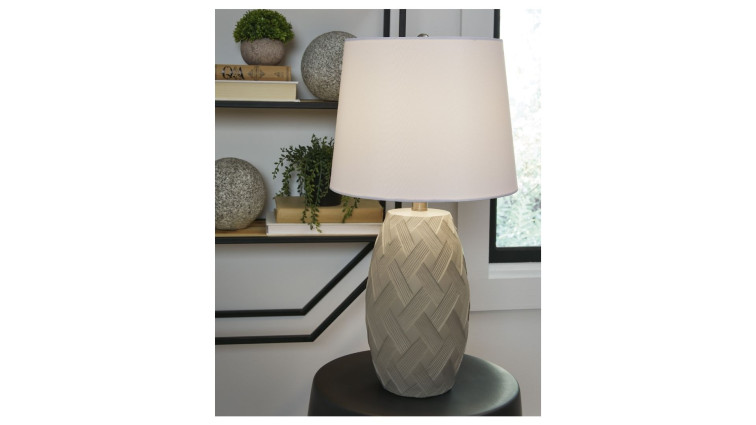 Tamner Table Lamp • Table Lamps