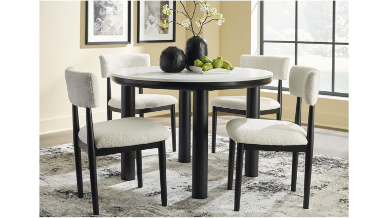 Dining table  Xandrum • Dining Room Tables