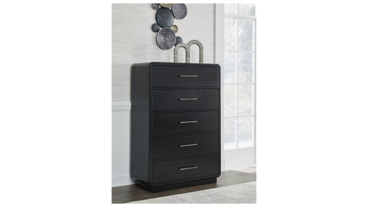 Rowanbeck FIVE DRAWER CHEST • Dressers