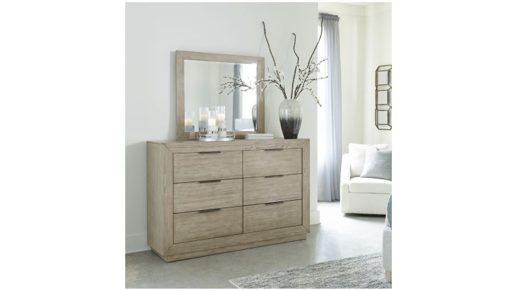 Drawer Dresser and Mirror Hennington • Mirrored Dressers