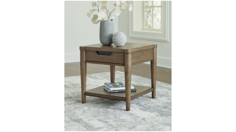 Roanhowe End Table • Coffee Tables