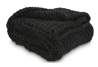 Throw Chaddon – Throw Pillows 