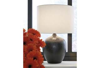 სანათი Ladstow – მაგიდის სანათი 