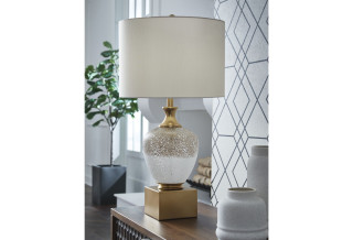 სანათი Tavisburg – მაგიდის სანათი 